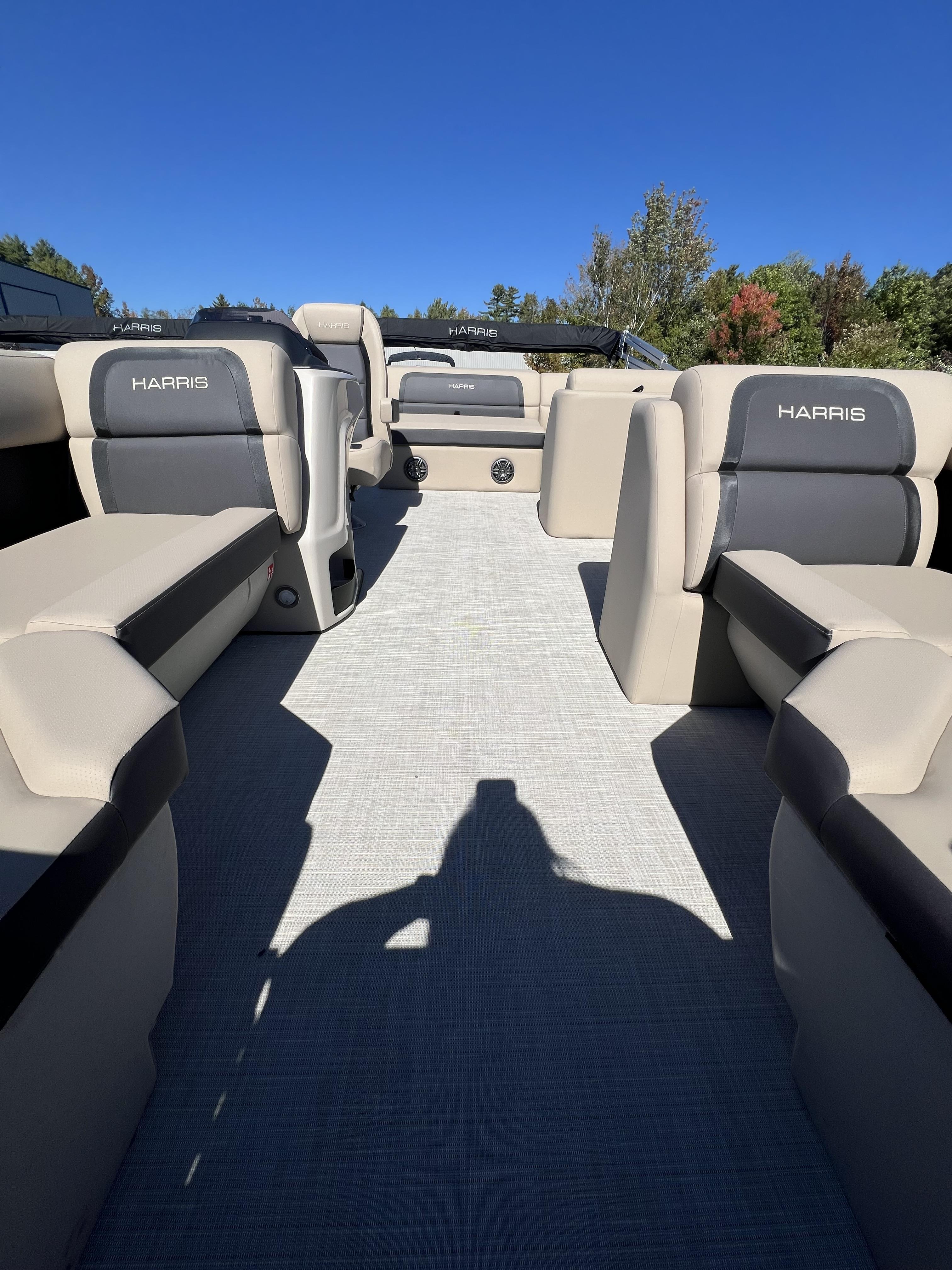 2025 Harris Cruiser 210 CS with 60HP Mercury - Photo 11